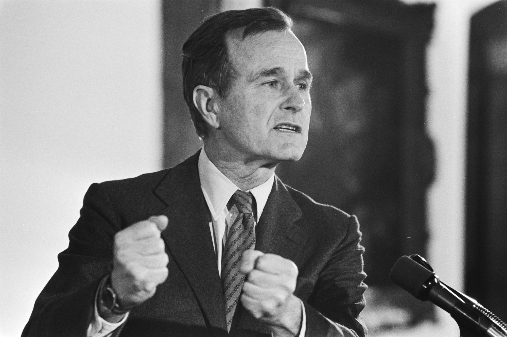 George Bush à un meeting en 1983